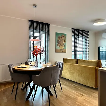 Madalinskiego 26 - Balcony & Lift - 700m Main Station * 弗罗茨瓦夫