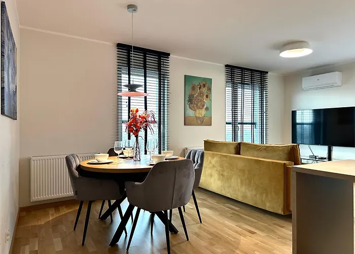 Madalinskiego 26 - Balcony & Lift - 700m Main Station * 弗罗茨瓦夫